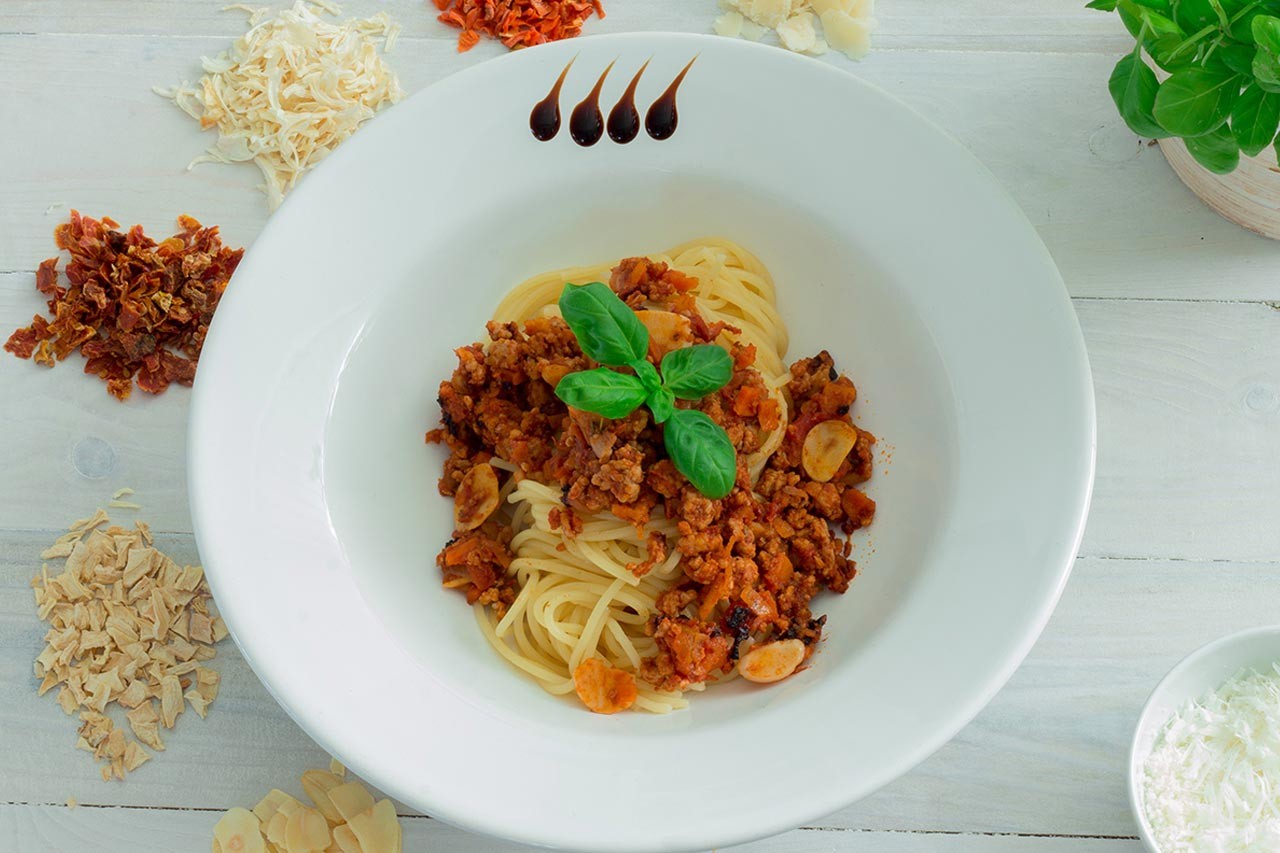 Rezept-Karotte-Knoblauch-Petersilienwurzel-Tomate-Zwiebel-Spaghetti-Bolognese